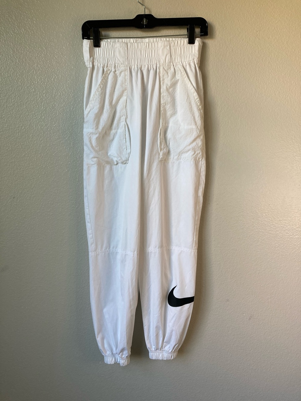 Nike Women's Sportswear (NSW) Swoosh Belted Cuffed Track Pants *MISSING BELT* - Picture 5 of 14